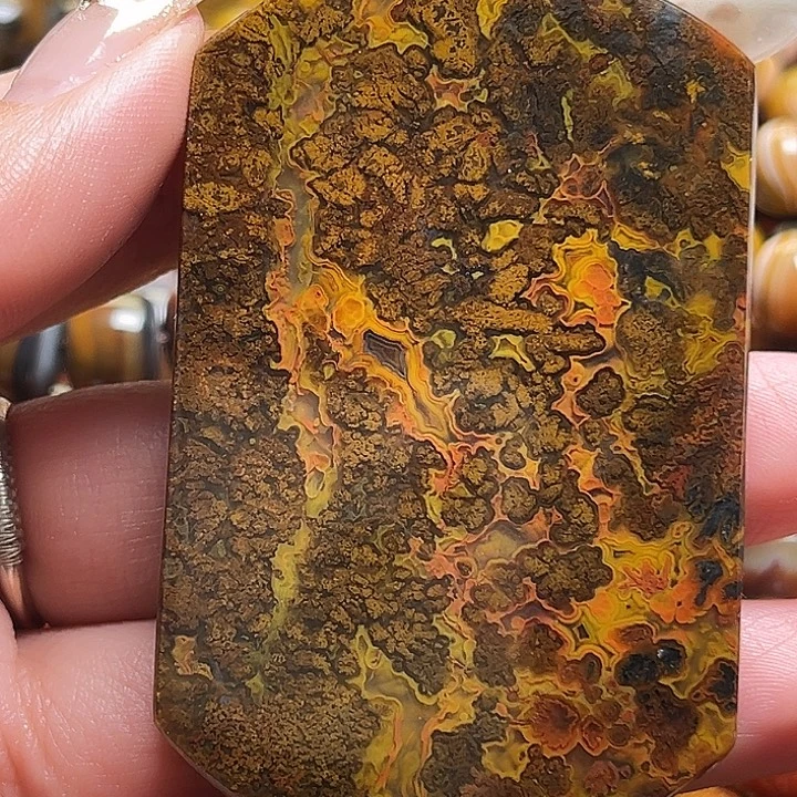 玛瑙/玉髓未镶嵌吊坠