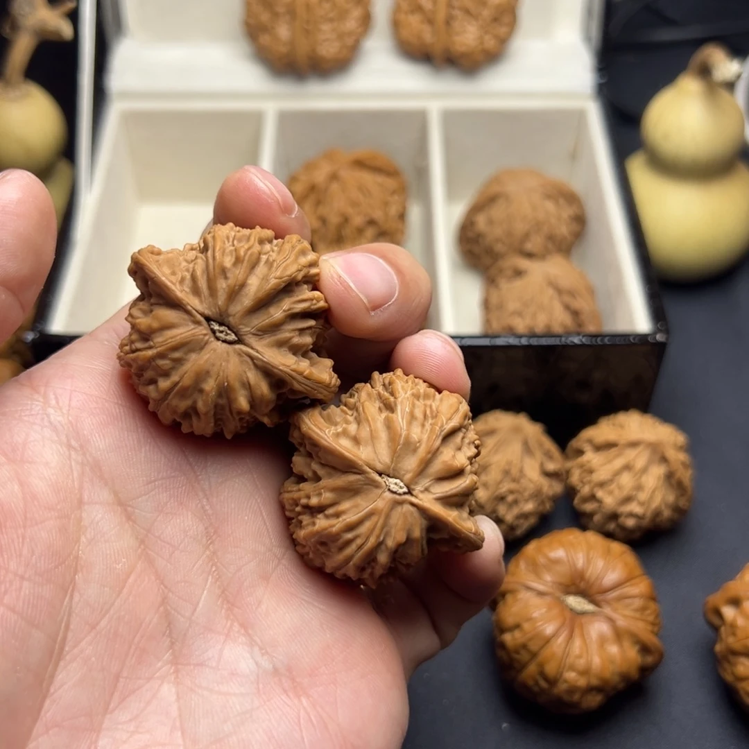 五***木文玩核桃把件磨盘