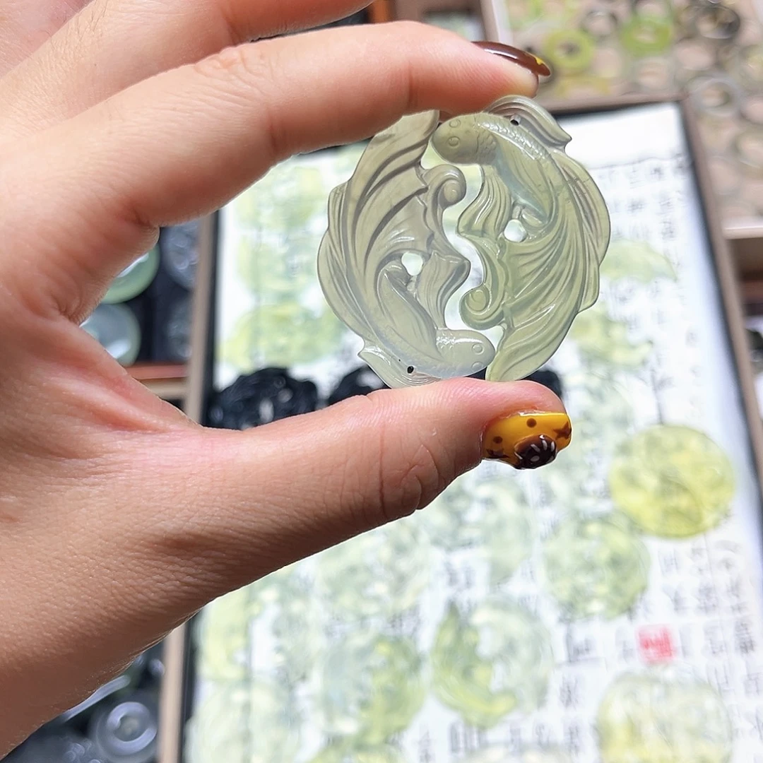 合金蛇纹石玉吊坠(赠链)