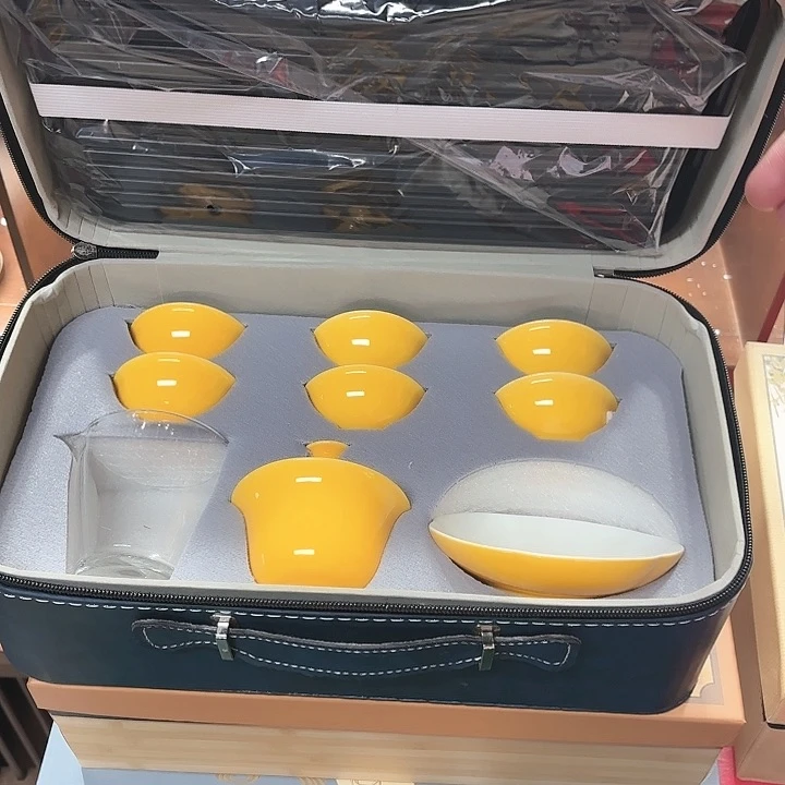 孤品茶具套装等。