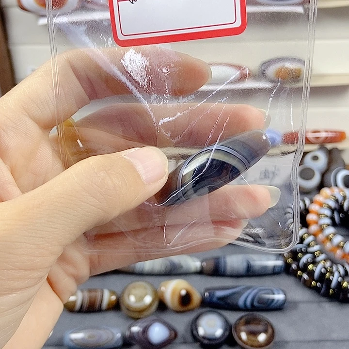 陳***a玛瑙/玉髓未镶嵌颈饰