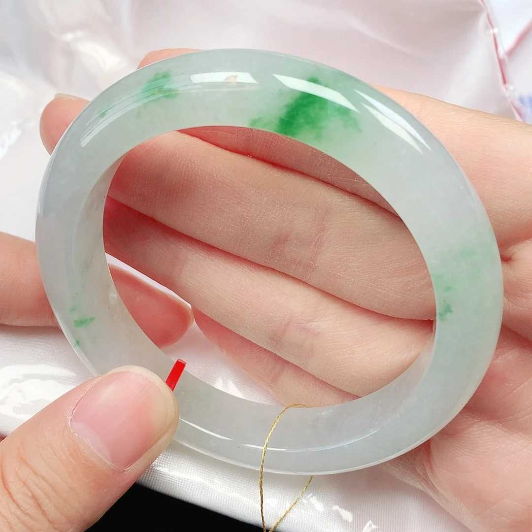 翡翠手镯未镶嵌抖音753