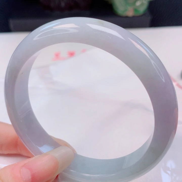 翡翠未镶嵌手镯57圈