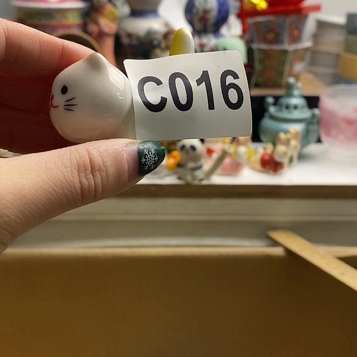 紫砂茶杯手****1我们都在努力地生活着呢