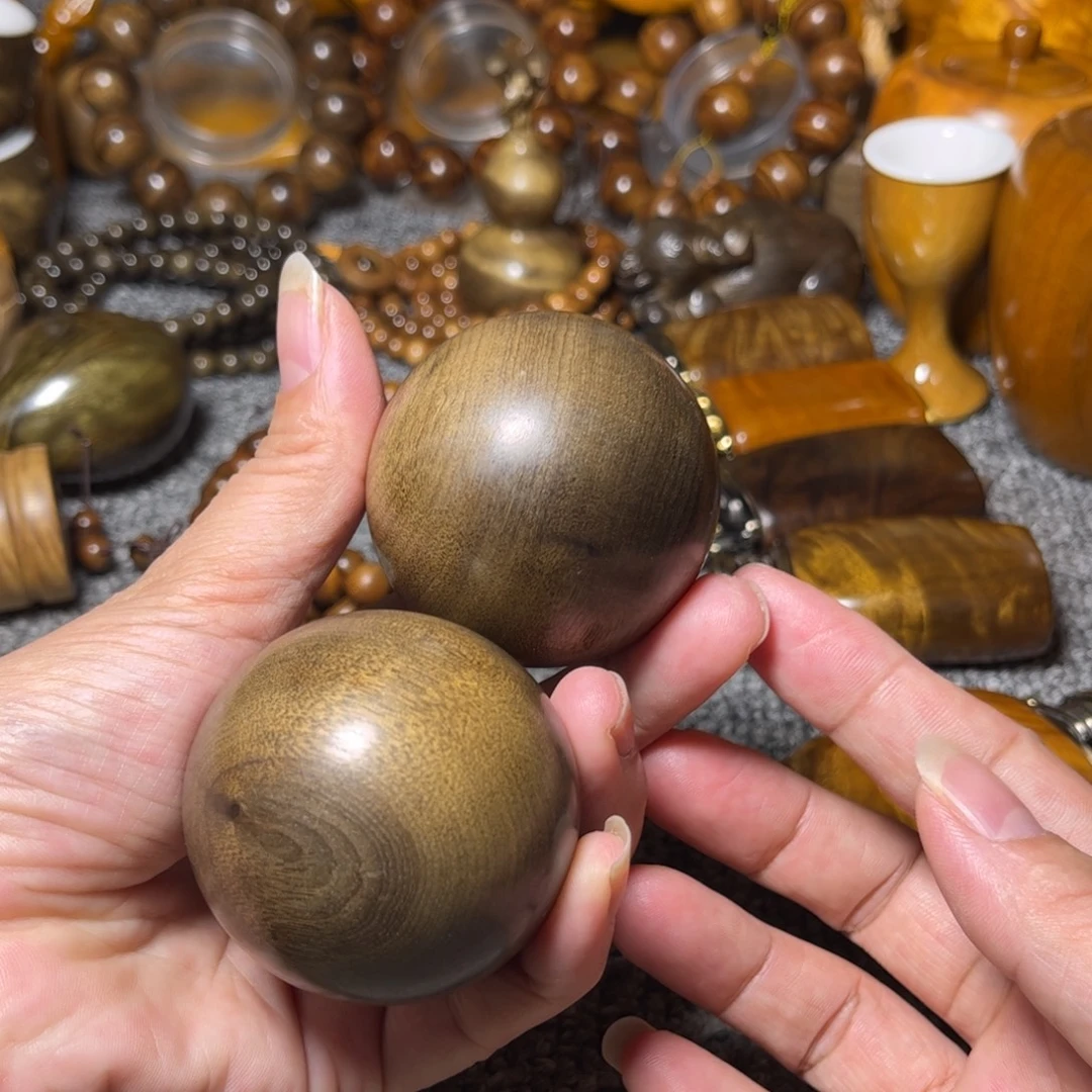 金丝楠阴沉木保健球