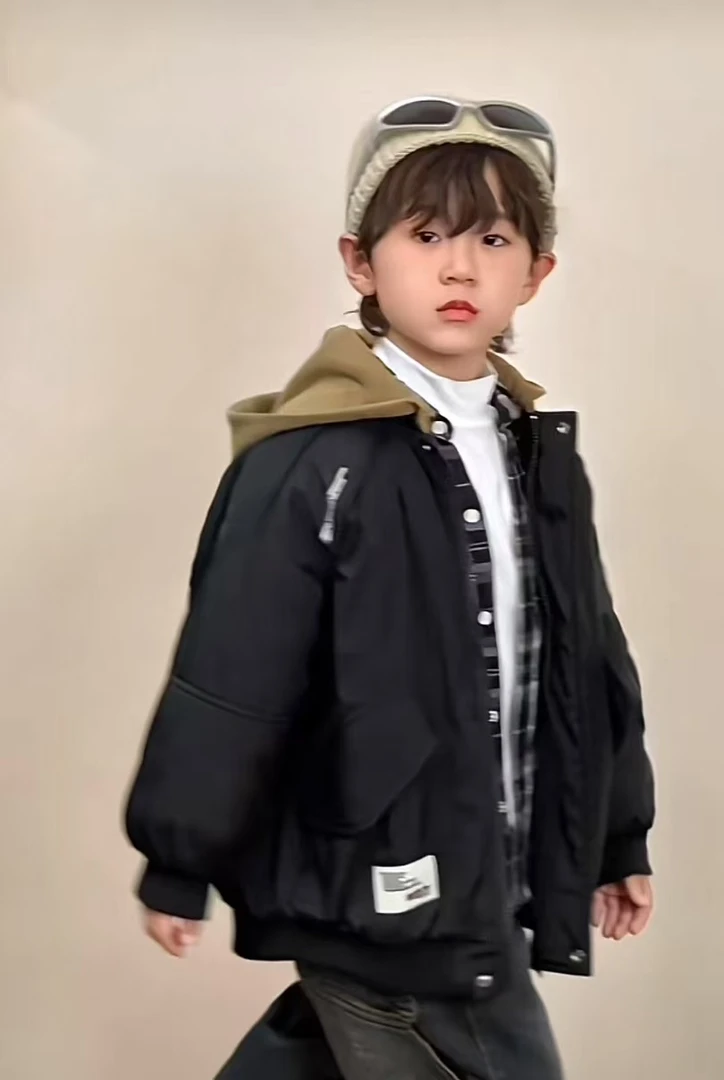 MYD34583B【现货】韩版儿童AMI夹棉连帽棒球服外套
