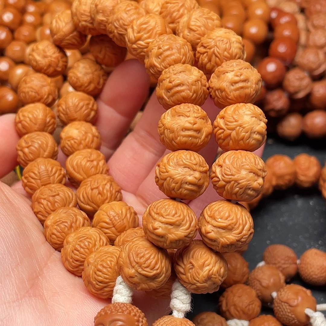 吊坠猴头核桃勾****?大圣