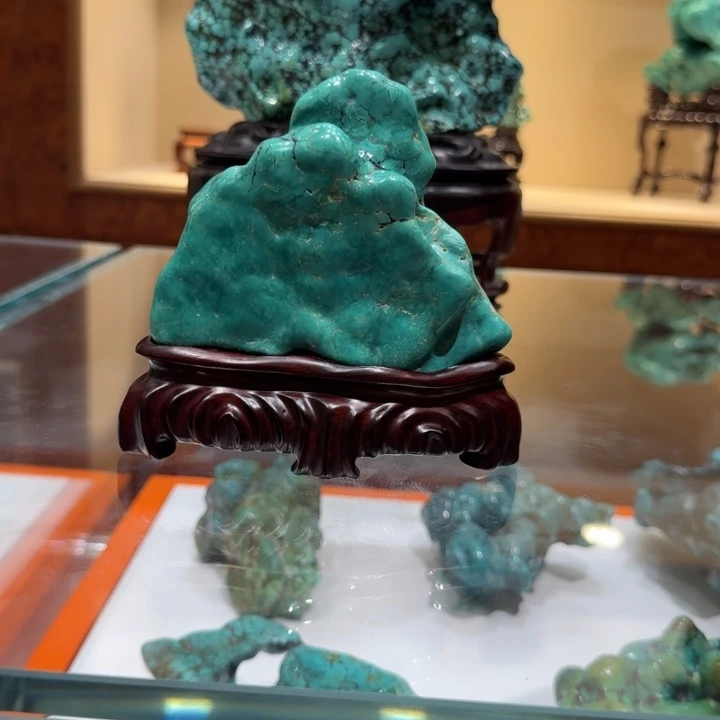 苏***牛石材奇石观赏石摆件