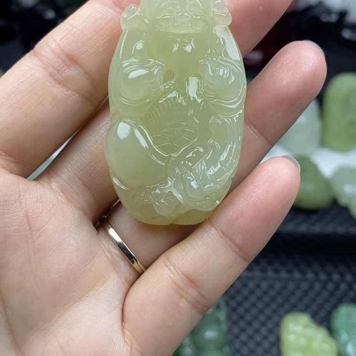 和田玉未镶嵌颈饰27