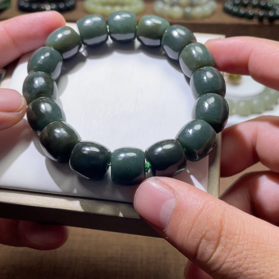 未镶嵌手链和田玉