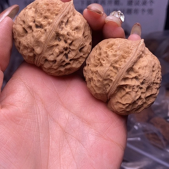 核桃云南野生铁核桃114号44mm