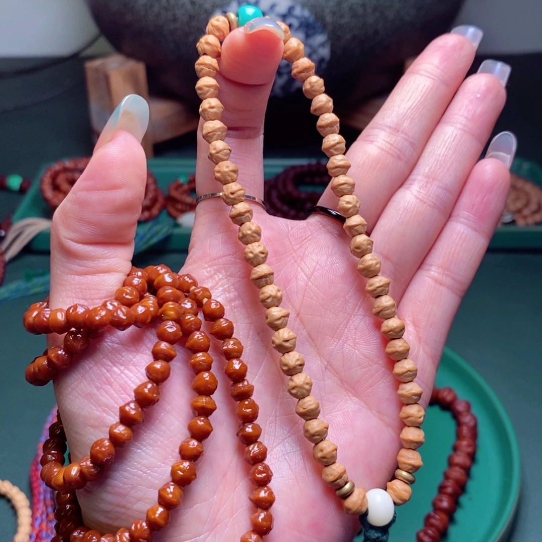 吊坠柏香籽/百香籽128:8灯笼