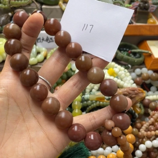未镶嵌蛇纹石玉手链