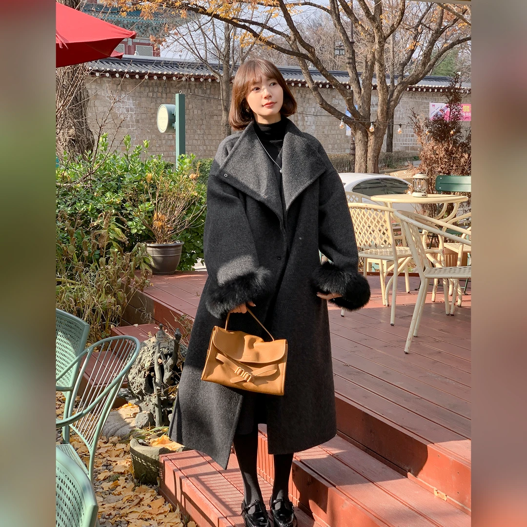 法儿家韩国限定【双十二92折】【千金茶会】FS512W043翻领毛圈袖大衣