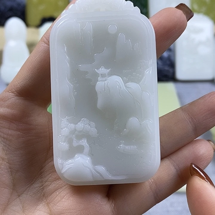 和田玉未镶嵌颈饰