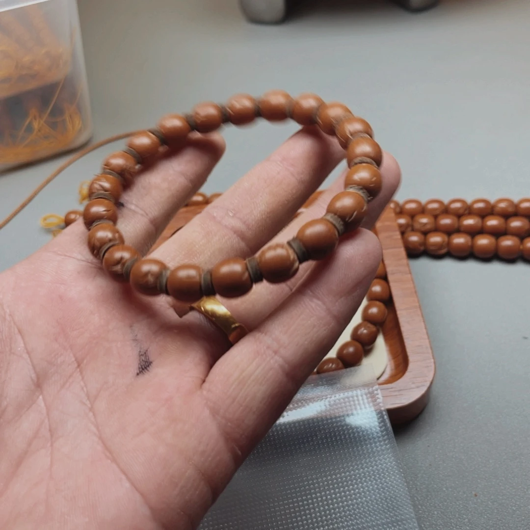 桃核吊坠行*桃核光柱