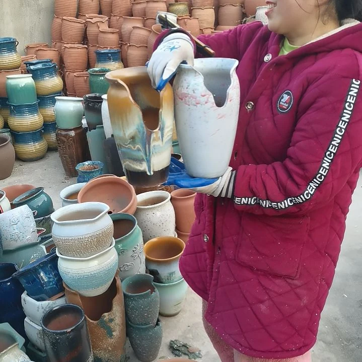 红陶瑕疵两个盆子。。