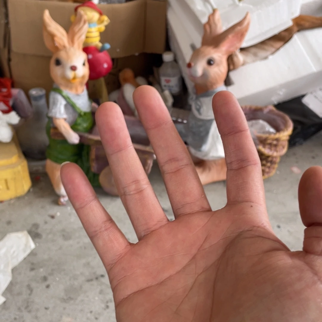 【闪购商品】树脂老款背篓兔推车兔一对