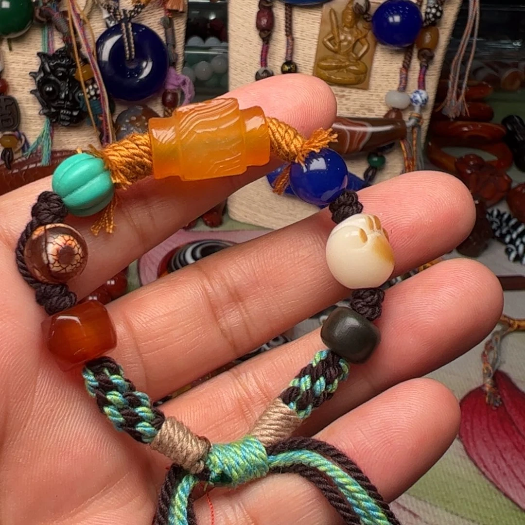 玛瑙/玉髓颈饰未镶嵌