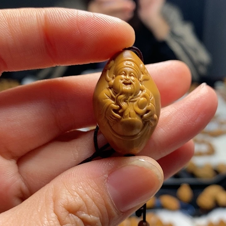 橄榄核吊坠橄榄核