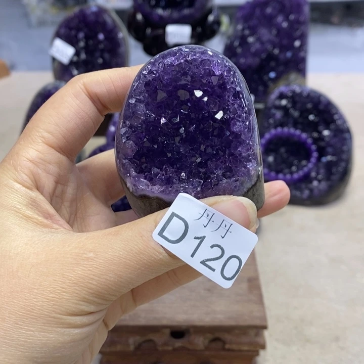 紫晶大型摆件（非配饰）未镶嵌
