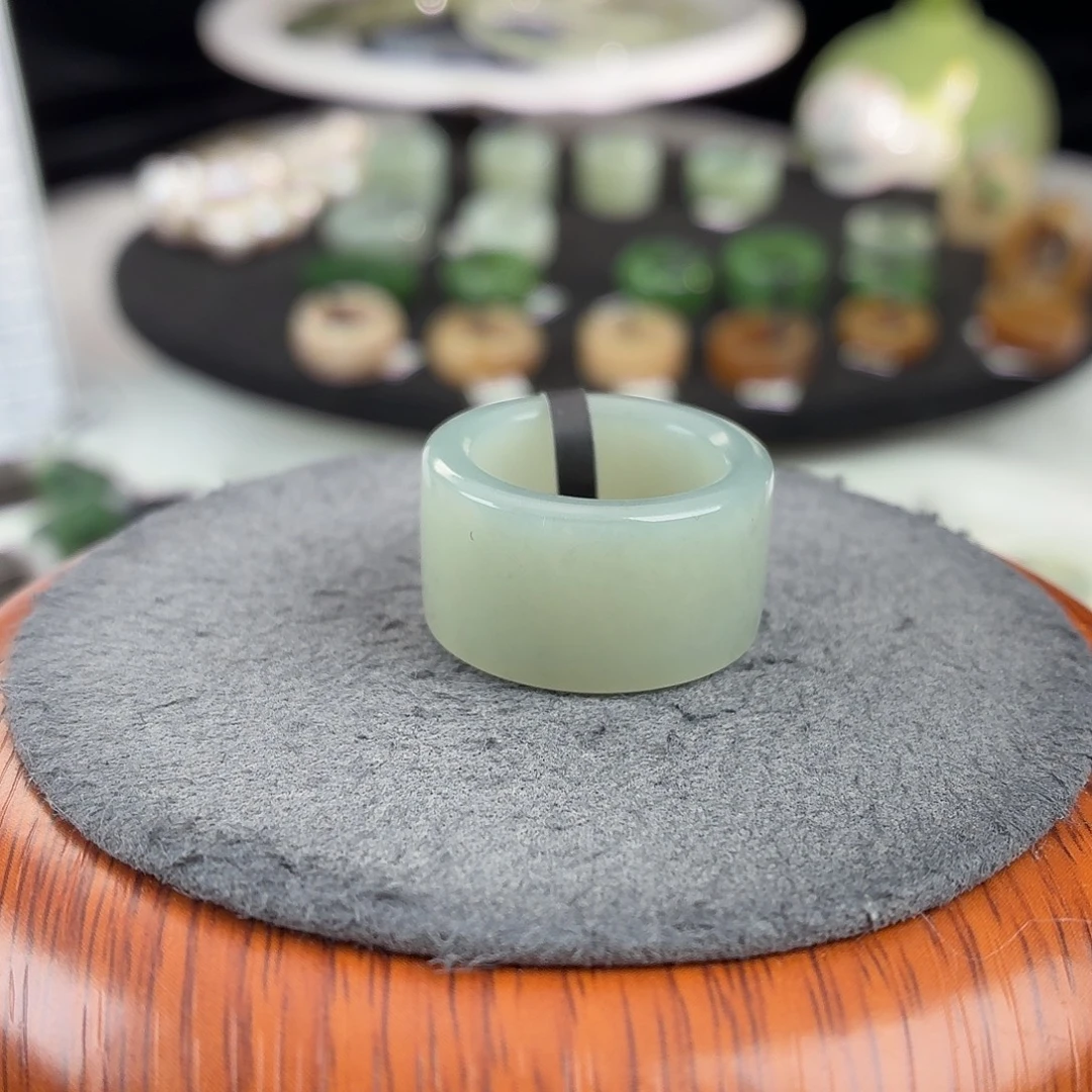 和田玉未镶嵌戒指b28灰青圆切17.2不退换