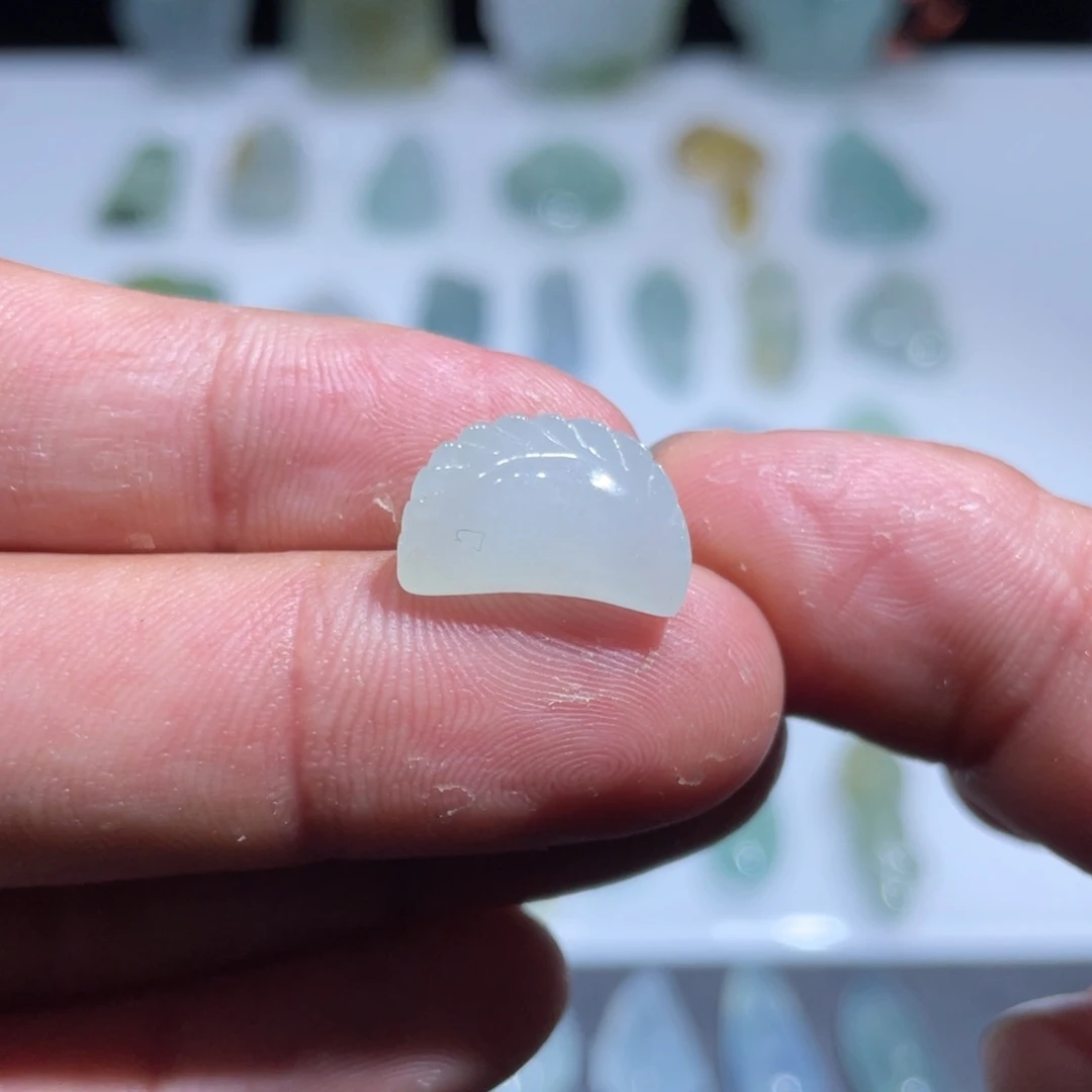 未镶嵌定制翡翠水饺