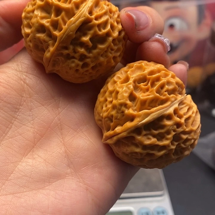 文玩核桃吊坠满天星