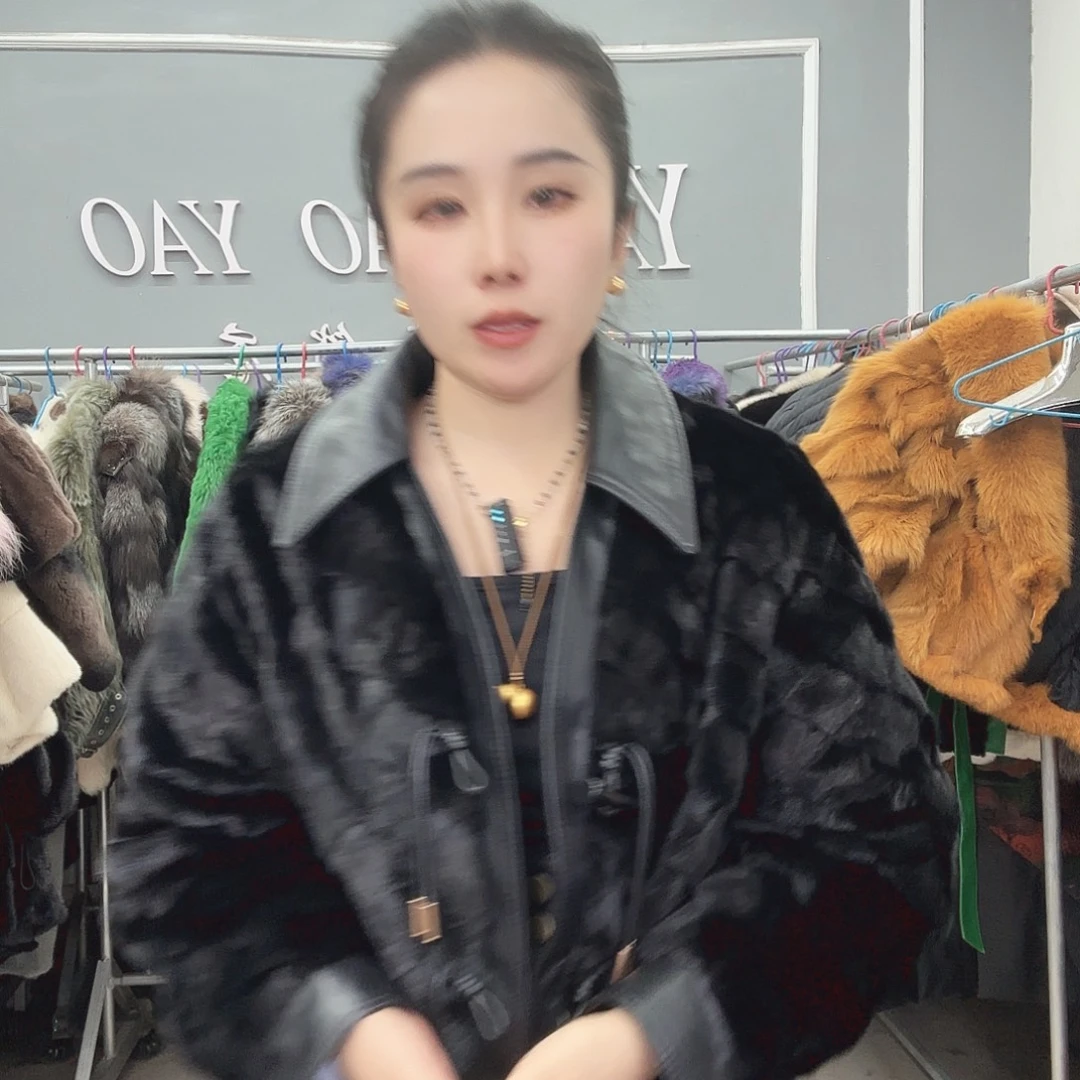 姚小妖家高端皮草