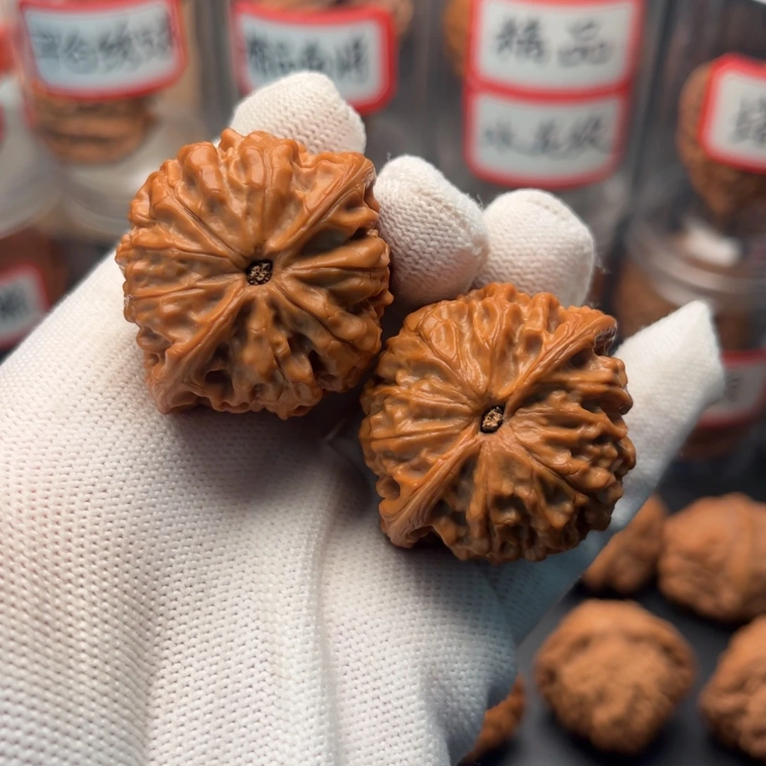 老***修把件文玩核桃39.8全品金牛