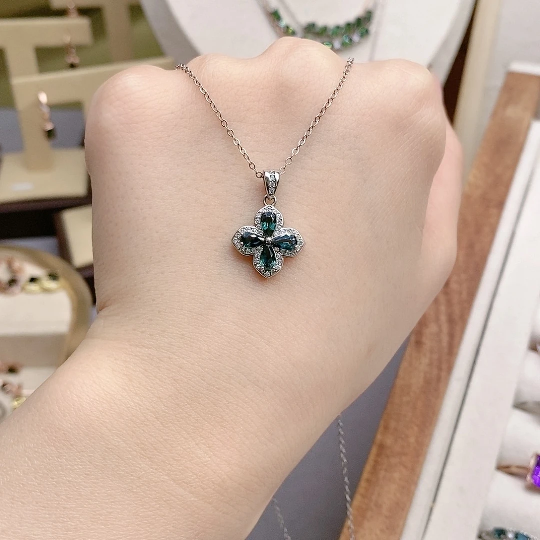 蓝宝石颈饰银S925镶嵌吊坠