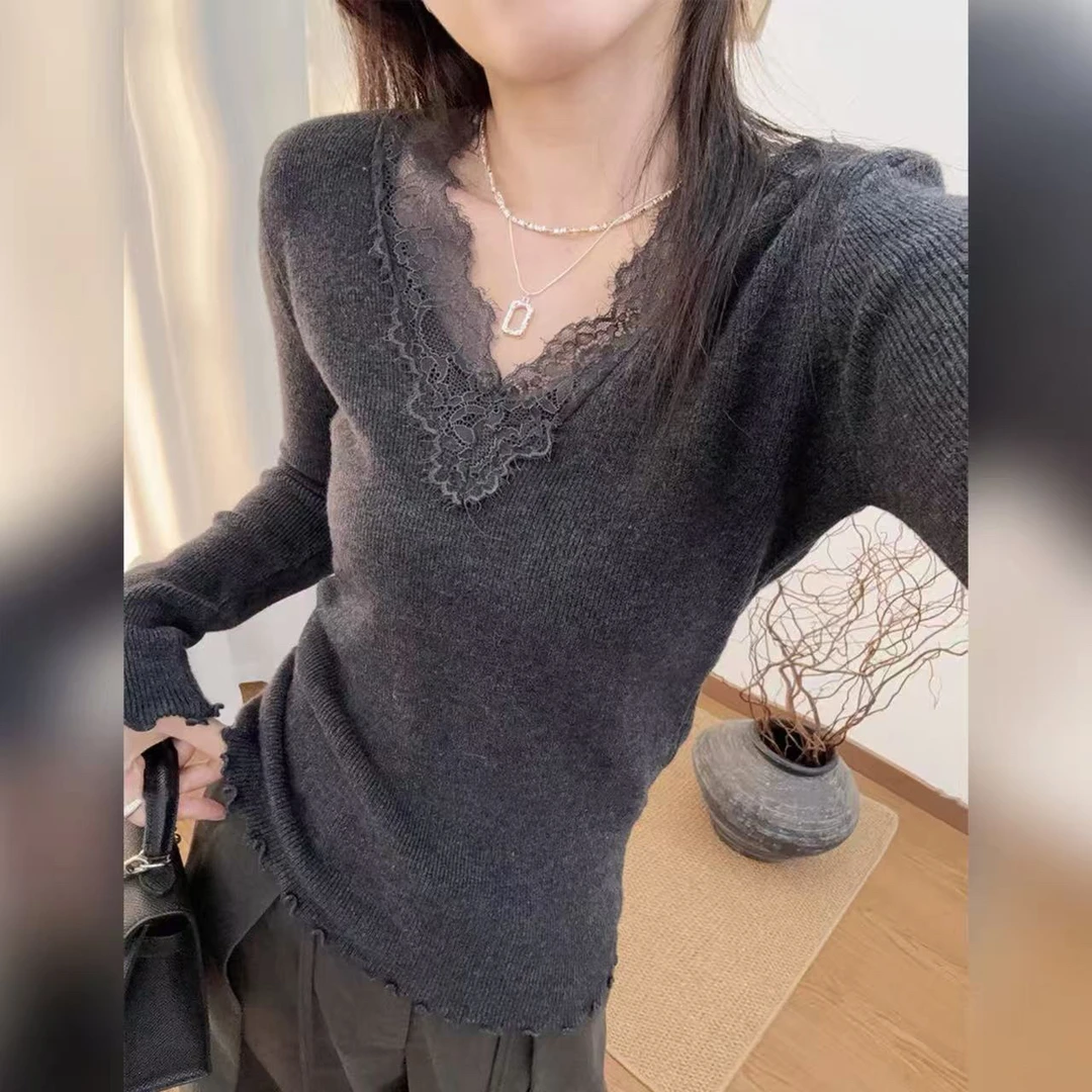 51071 （6羊羊）韩系温柔风V领蕾丝花边显瘦打底衫