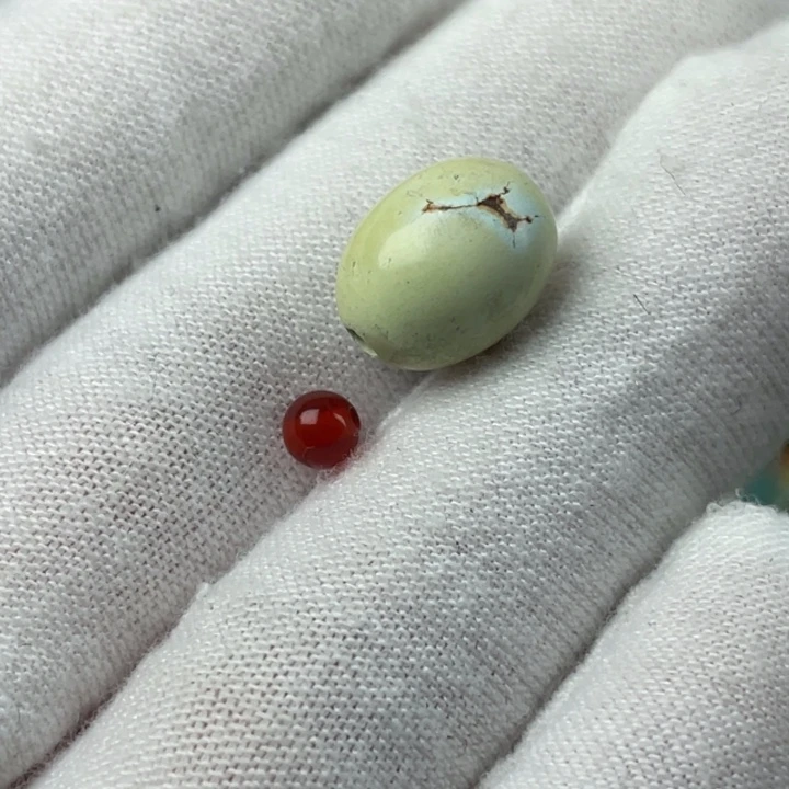 南红玛瑙未镶嵌配饰