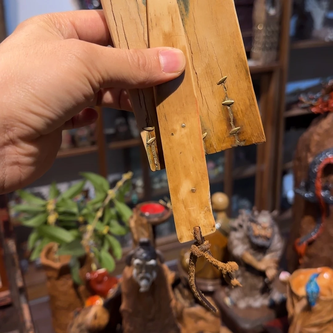 摆件簡**単纯纯粹粹从vv姑姑发发发