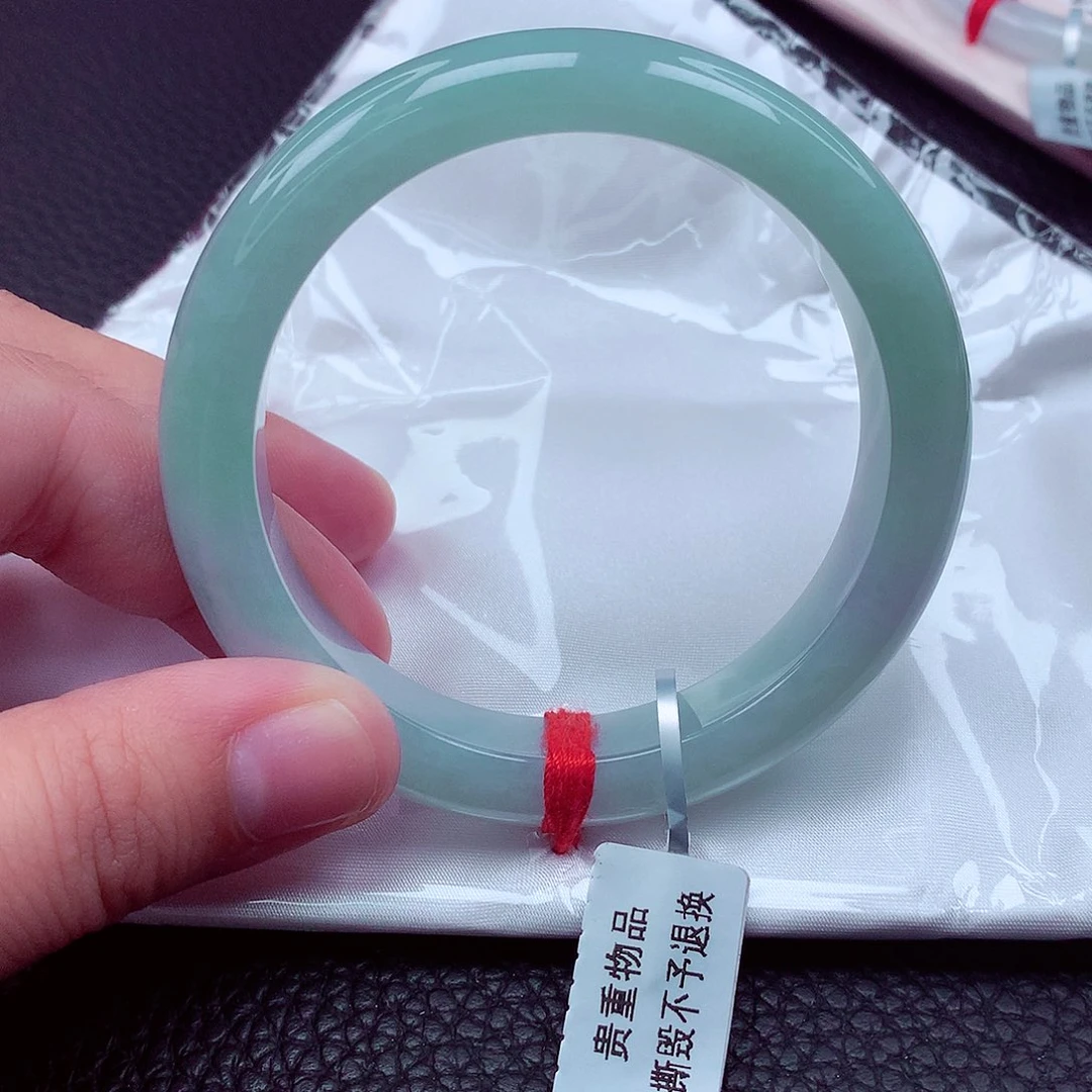 翡翠未镶嵌手镯天然缅甸翡翠A货