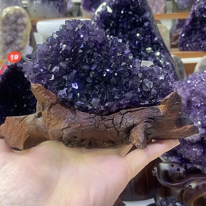 未镶嵌大型摆件（非配饰）水晶