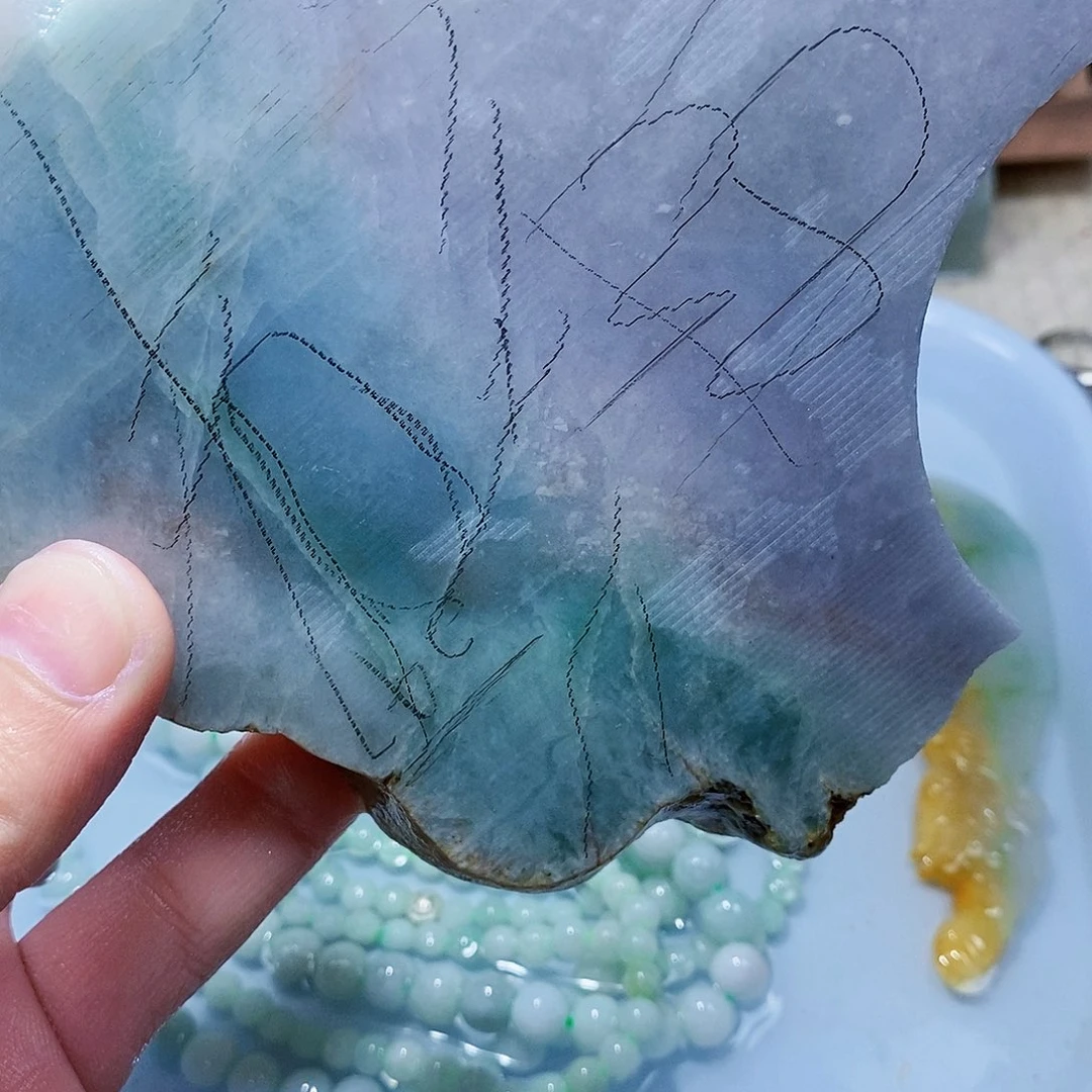 翡翠未镶嵌颈饰9888