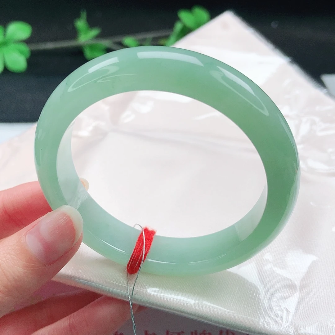 未镶嵌手镯翡翠54圈