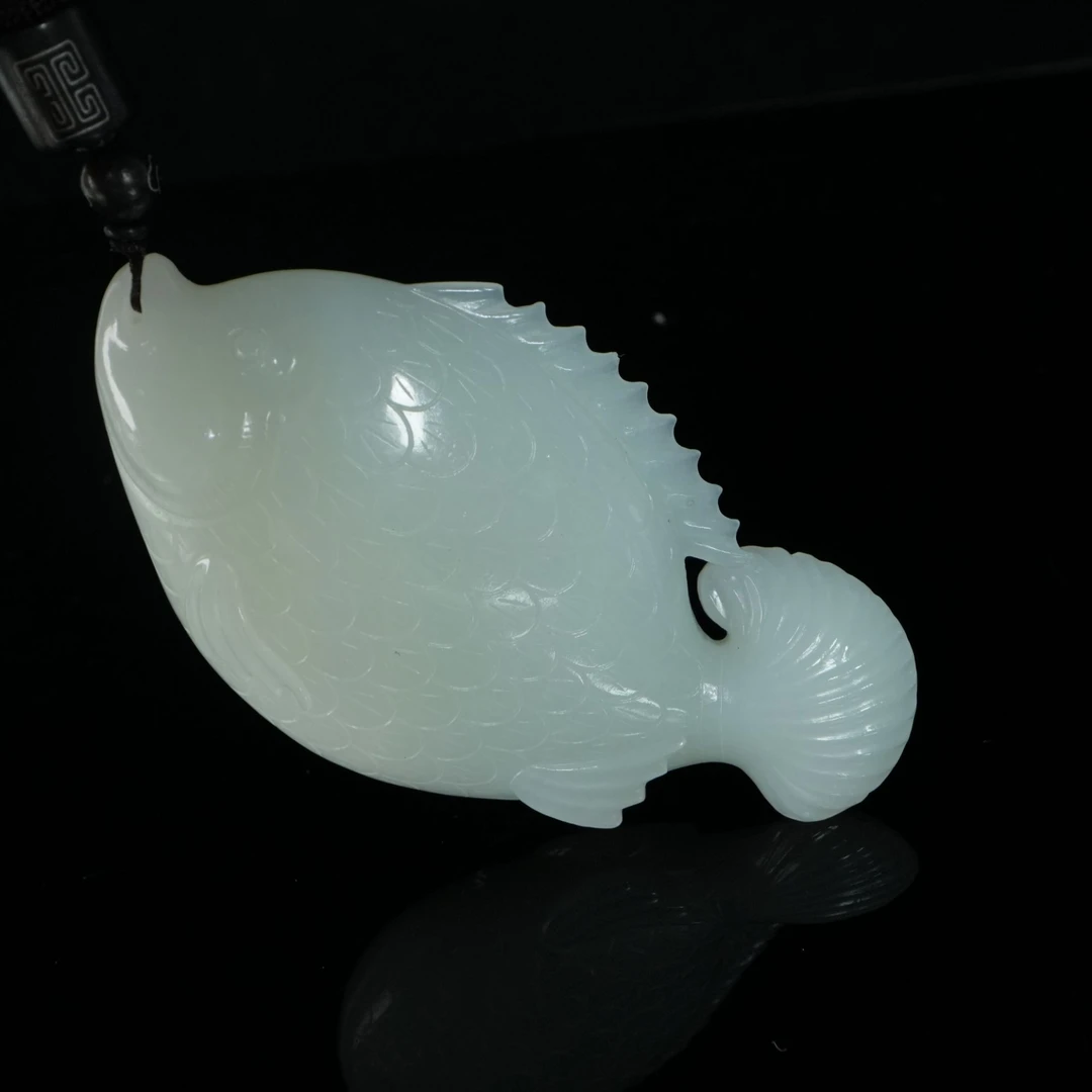 DY-B6324 玉鱼 191.79g