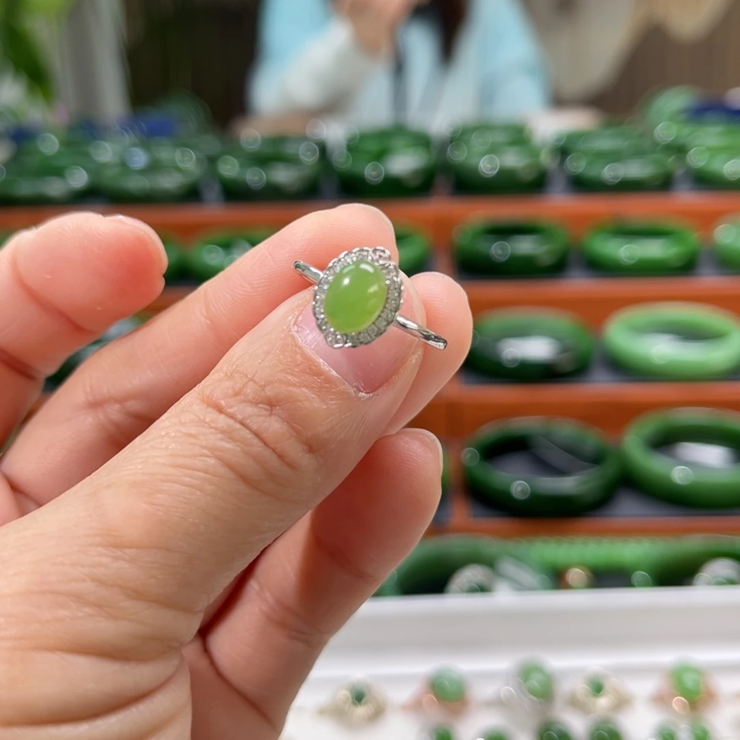 银S925镶嵌戒指和田玉