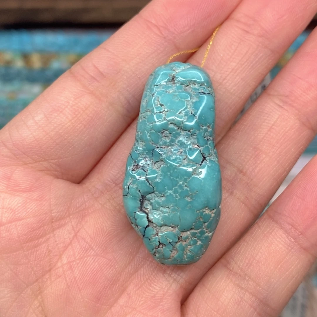 绿松石未镶嵌原矿