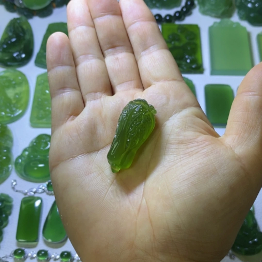 【闪购商品】未镶嵌蛇纹石玉颈饰