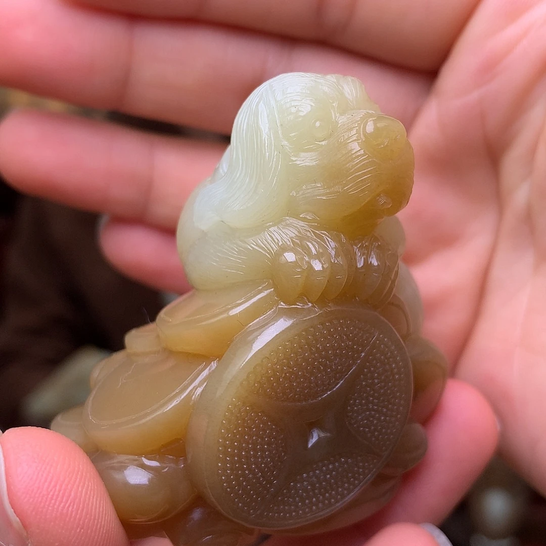 和田玉未镶嵌把件