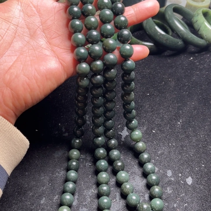 和田玉（糖玉）未镶嵌珠宝半成品