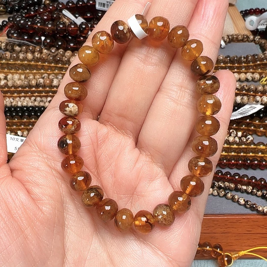 琥珀未镶嵌裸石抚顺琥珀八10672