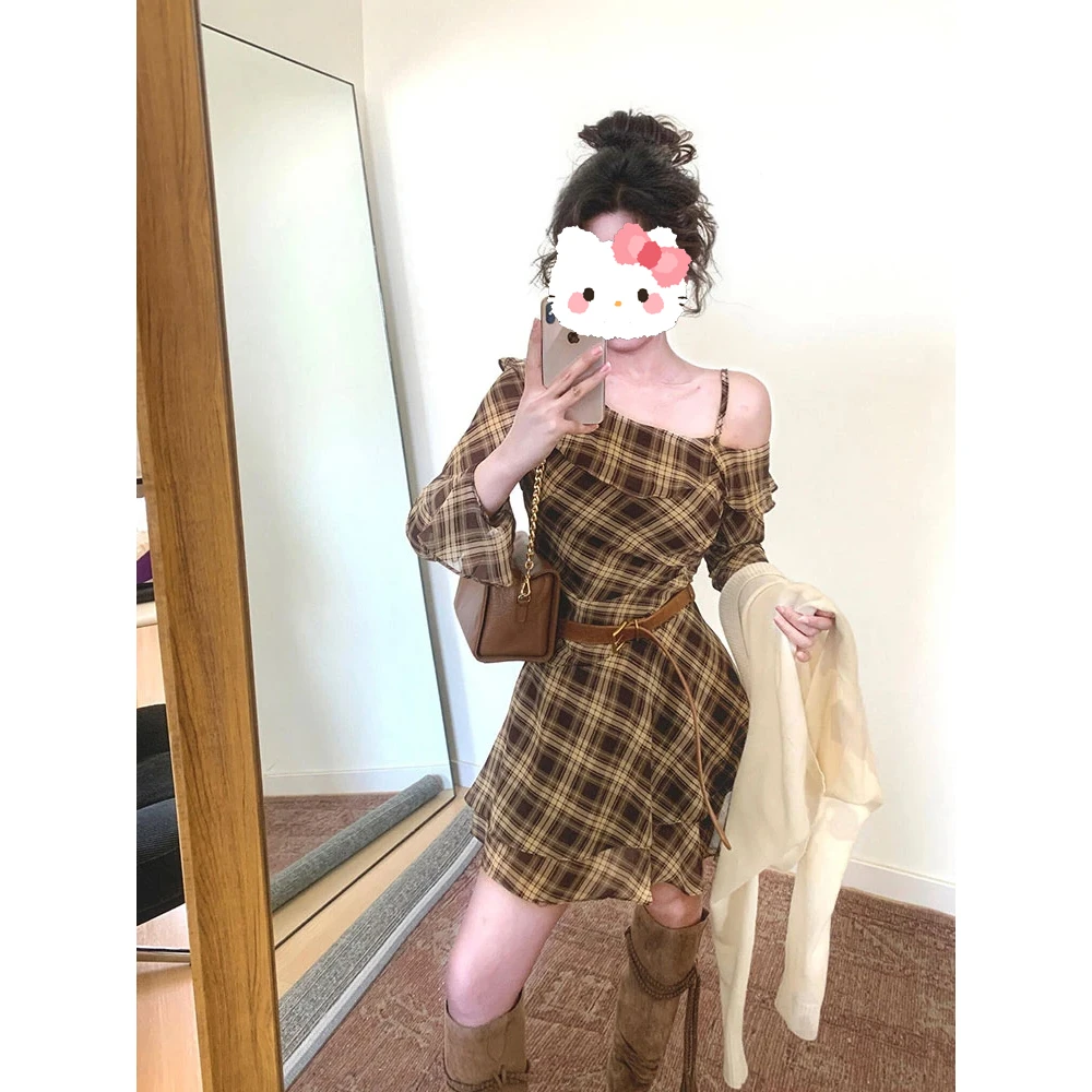 复古荷叶边格纹不规则连体裙早秋小个子仙气飘飘短裙子