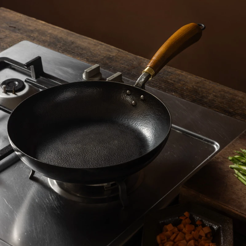 铁娃公社新款煎锅手工铁锅煎锅平底锅无涂层不粘锅.