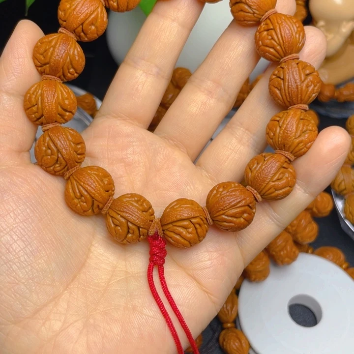 努***力桃核手串龙纹桃核手串