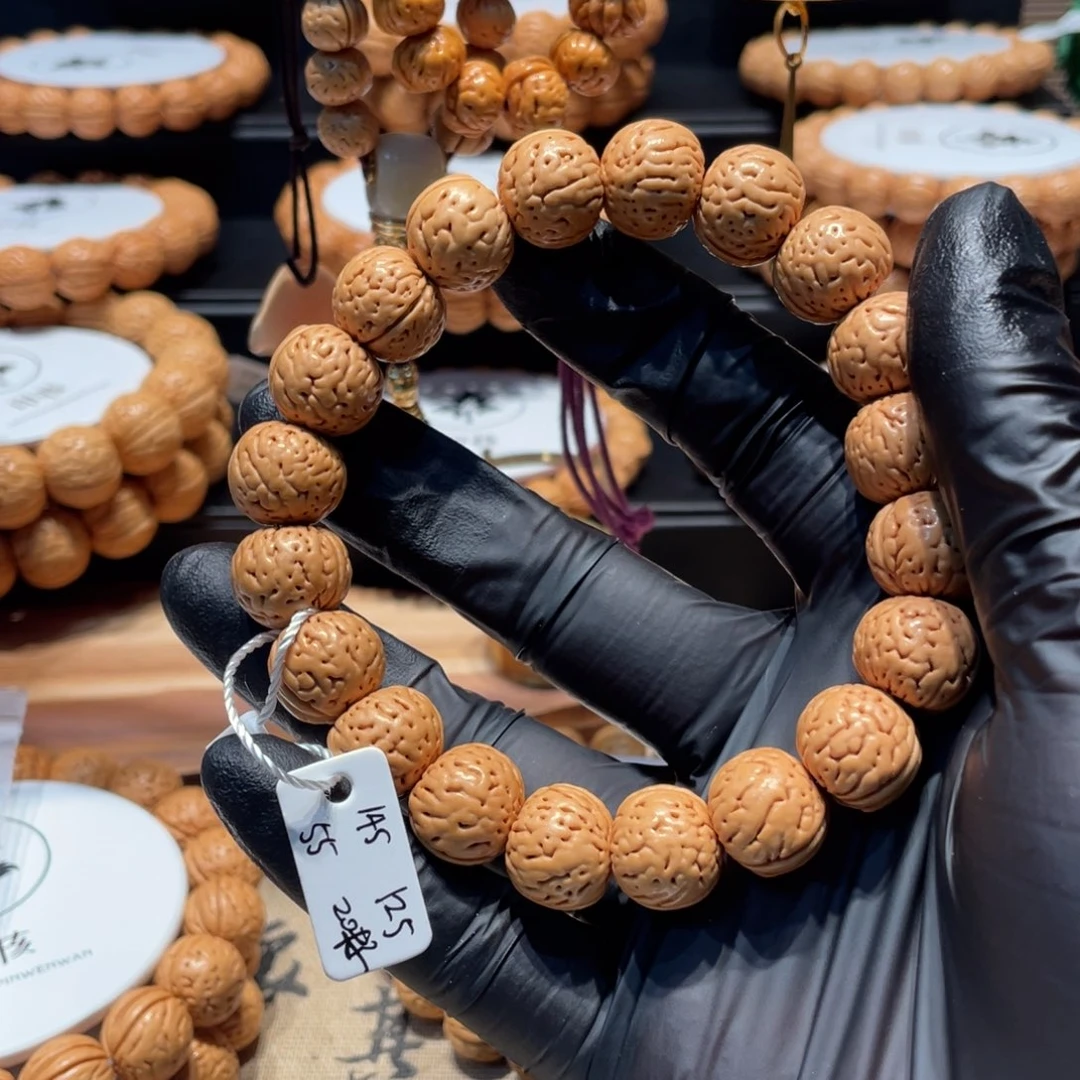 G***.桃核手串金丹手串