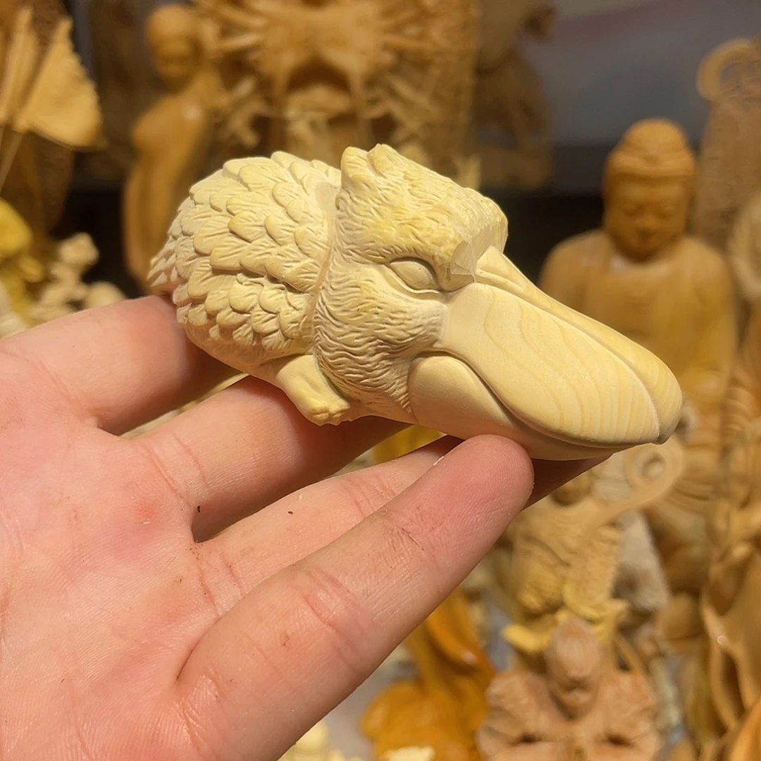黄杨木瑕疵大嘴鸟